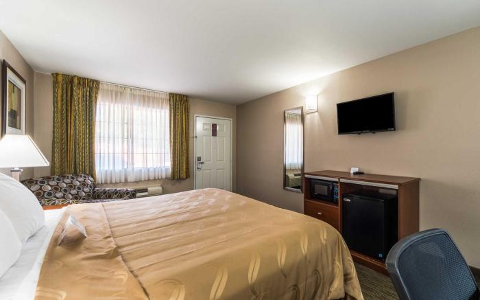 Quality Inn University near Downtown