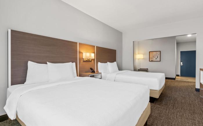 Spark by Hilton Catoosa Tulsa
