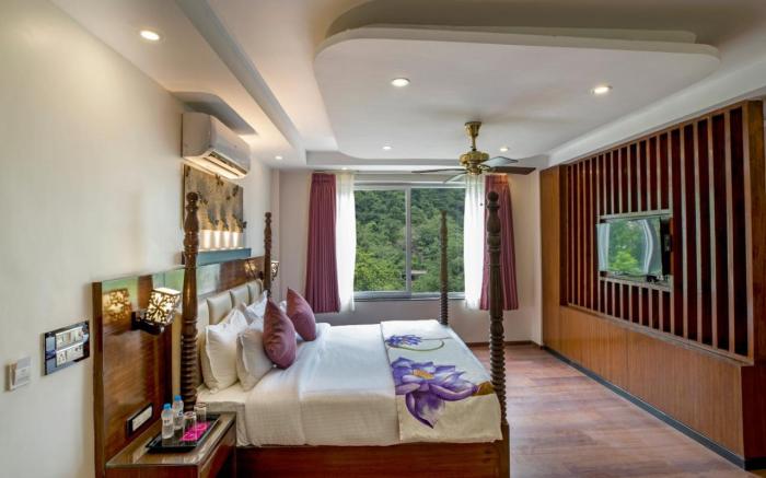 Regenta Inn On The Ganges Rishikesh
