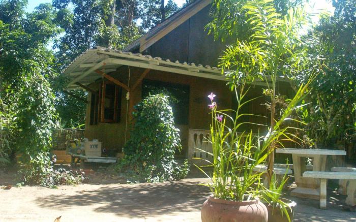 Malees Nature Lovers Bungalows