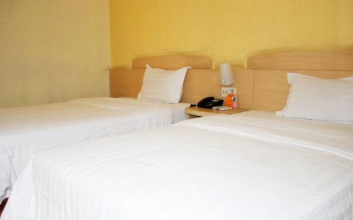 7 Days Inn Chongqing Wanzhou District Gaosuntang Chongbai