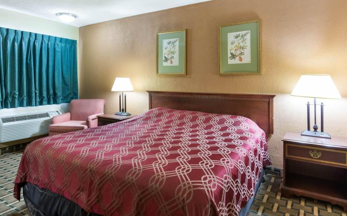 Econo Lodge Town Center