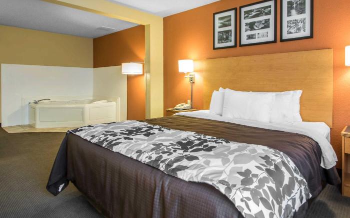 Comfort Inn & Suites Sheboygan I-43