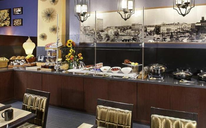 The Emily Morgan Hotel - a DoubleTree by Hilton
