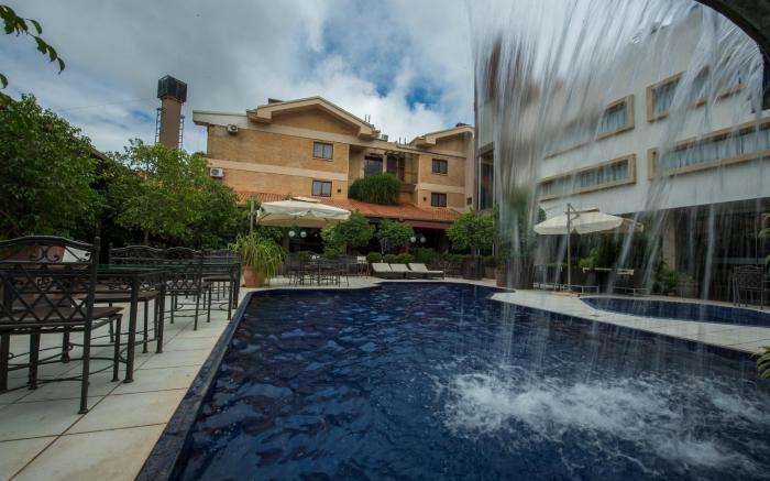 Las Ventanas Suites Hotel