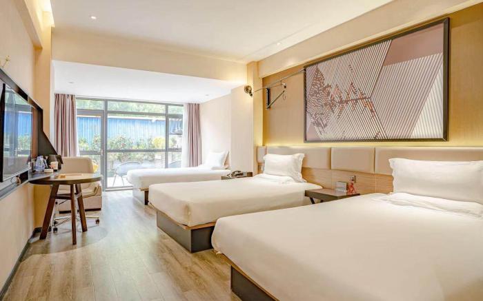 IU Hotel Beihai Old Street Sea World