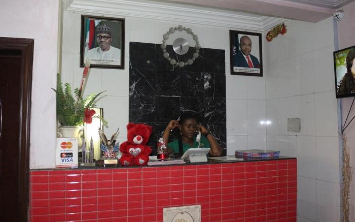 Albert Suites