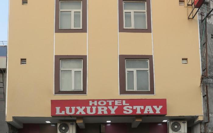 Hotel Luxury Stay - Near Delhi Airport