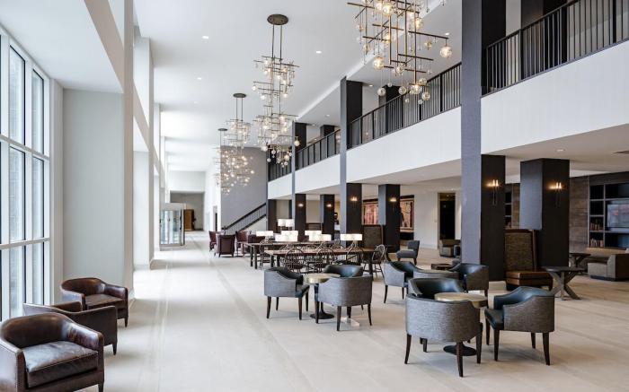 Hotel Madison and Shenandoah Valley Conference Center