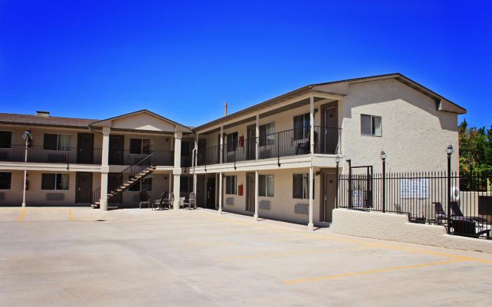Bowen Motel