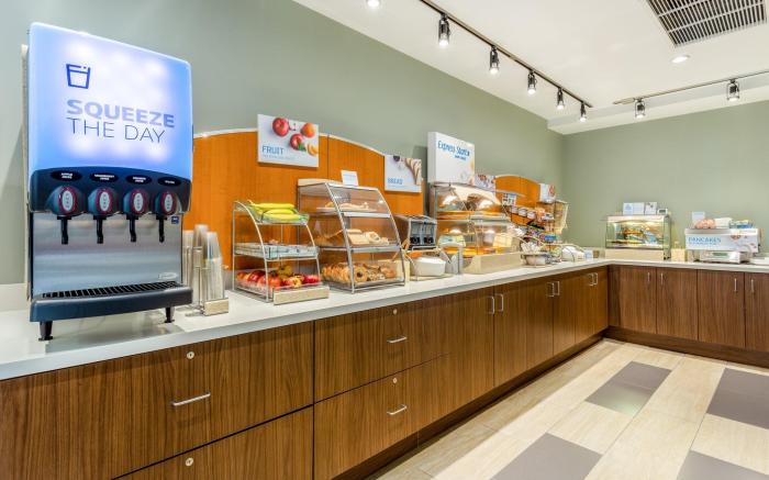 Holiday Inn Express Chicago Midway Airport By IHG