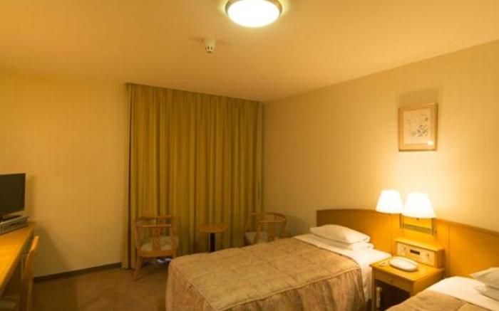 Sky Hotel Uozu Annex