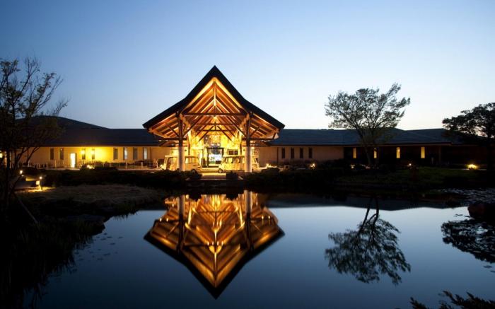Elysian Jeju Golftel