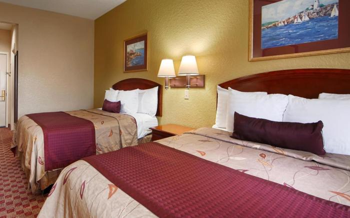Best Western Plus Northwest Inn and Suites