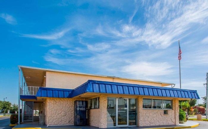 Rodeway Inn Fort Pierce I-95