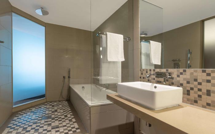 Radisson Blu Gautrain Hotel, Sandton Johannesburg