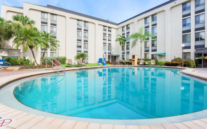 Hampton Inn Ft. Lauderdale-Cypress Creek Hotel
