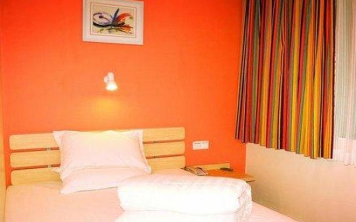GreenTree Inn ZHejiang JInhua Yiwu International Commercial City Changchun Accesory Street Shell Hot