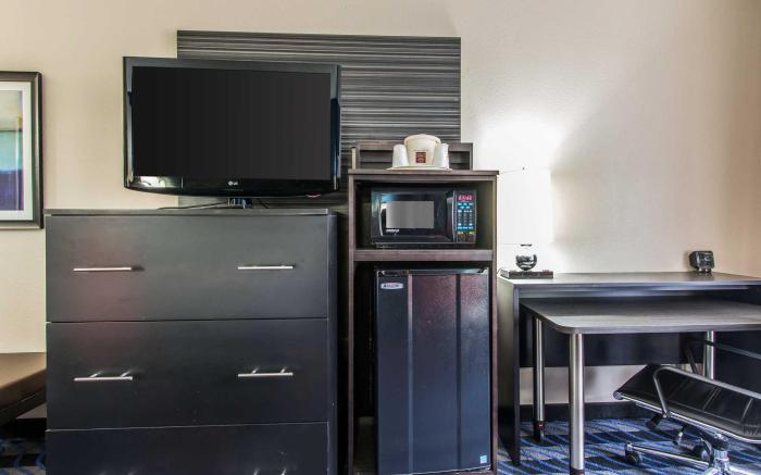Comfort Suites Fairgrounds West