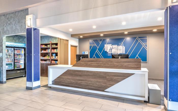 Holiday Inn Express Suites Little Rock West By IHG
