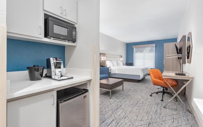 Holiday Inn Express Suites Little Rock West By IHG