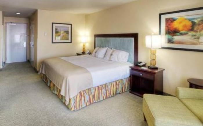 Holiday Inn & Suites Albuquerque-North I-25 By IHG