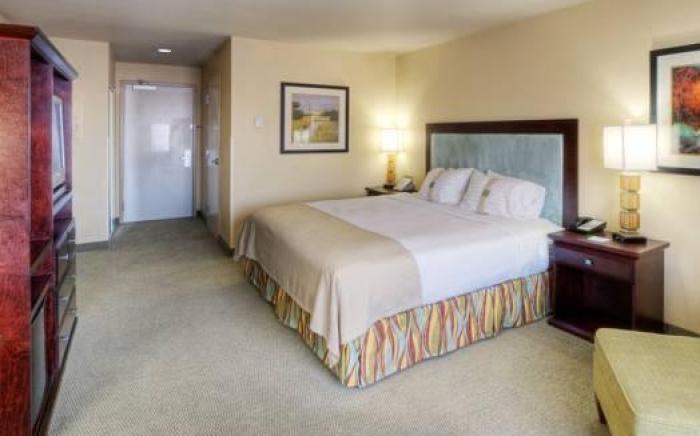 Holiday Inn & Suites Albuquerque-North I-25 By IHG