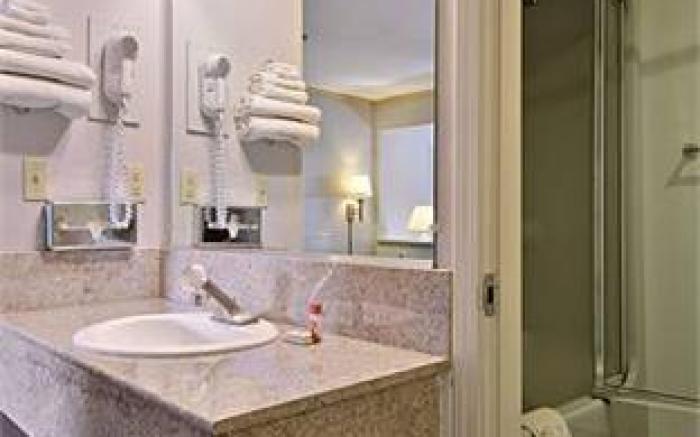Executive Inn & Suites Sacramento