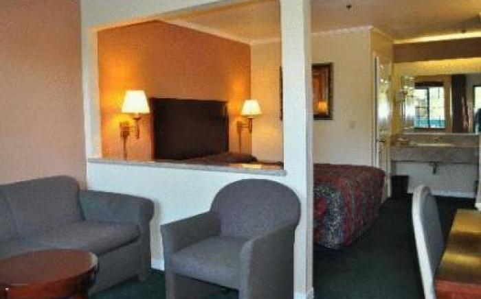 Executive Inn & Suites Sacramento