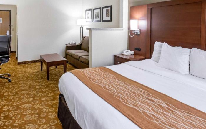 Comfort Suites Kansas City-Liberty