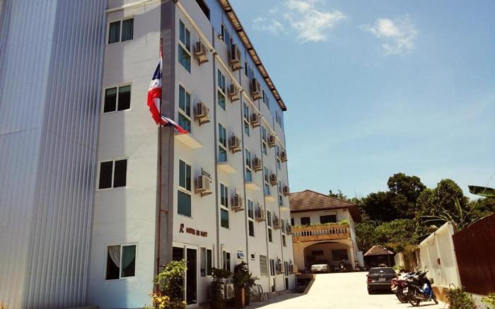 Hotel De Ratt Phuket