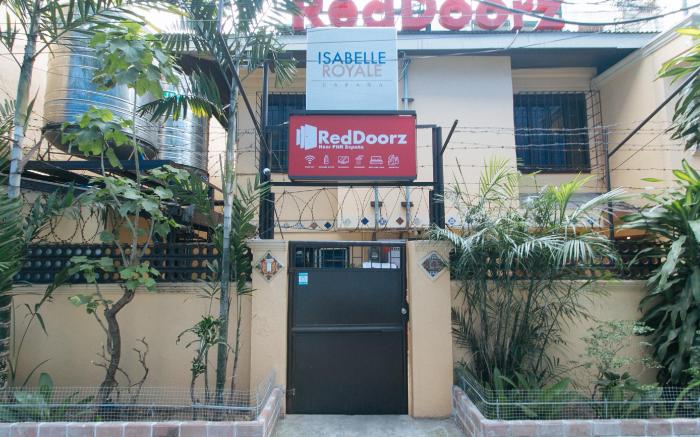 RedDoorz near PNR Espana Station
