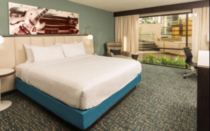 DoubleTree by Hilton Austin Northwest - Arboretum