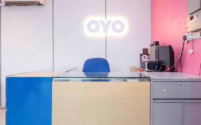 Super OYO 89348 Rg Motel