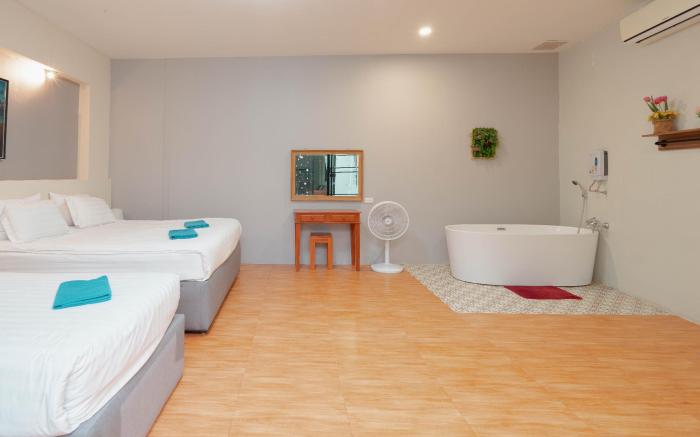 Luipu Pool Villa@Thapae