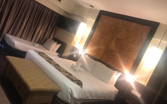 Millennium Suite At Pyramid Tower