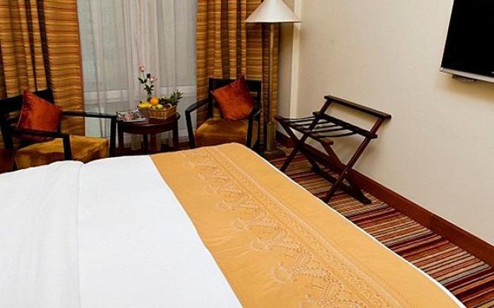 Rayan Hotel