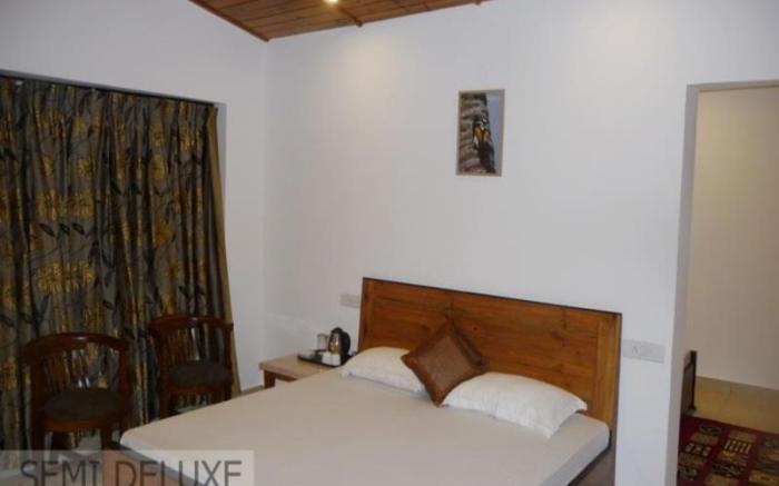 Mist n Meadows Resort