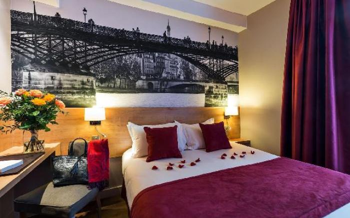 MidNight Hotel Paris