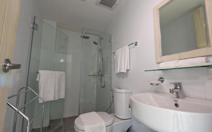Lime Hotel Boracay