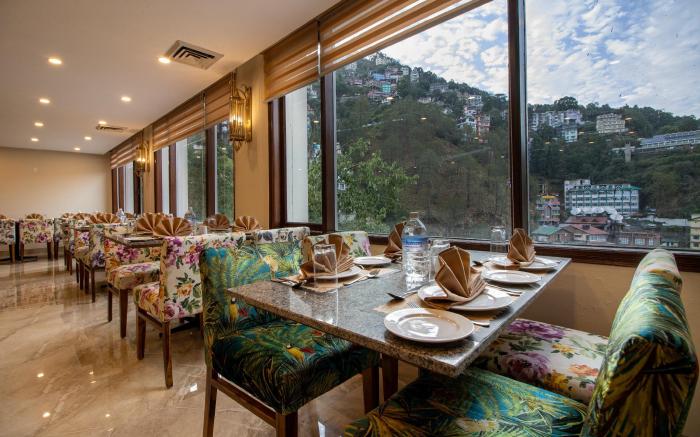 8fold by LaRiSa Shimla