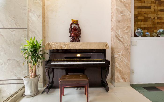 OYO 373 Habana Hotel