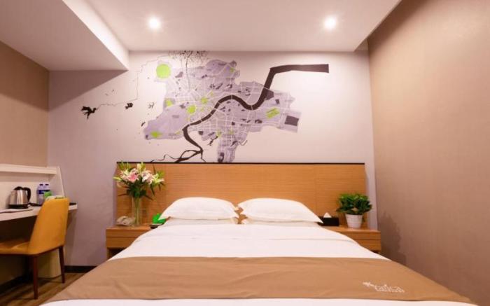 Vatica Hangzhou Xiasha Media College Hotel