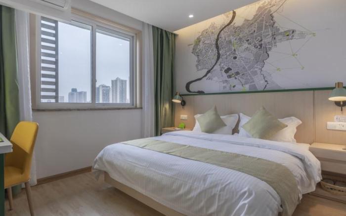 Vatica Hefei Huangshan Road Yuexi Road Hotel