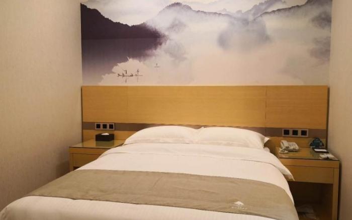 GreenTree Inn Hefei Economic Development Zone Qingtan Road One six eight Middle School