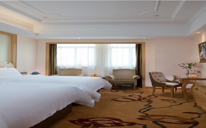 Vienna International Hotel Guangxi Fangchenggang Administration Center High Speed Railway Station