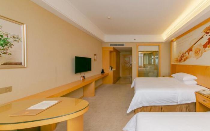 Vienna Hotel Hai"Nan Qionghai Jiaji Town Yinhai Road