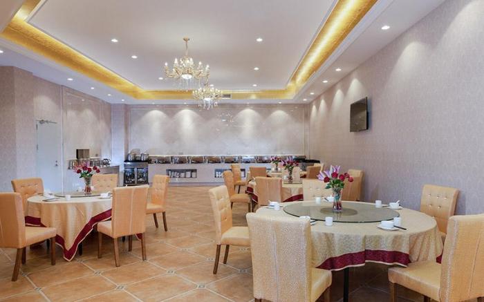 Vienna International Hotel Meizhou Dapu