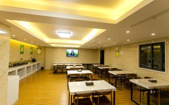 GME Bozhou Qiaocheng District Jian'an Road Railway Station Hotel