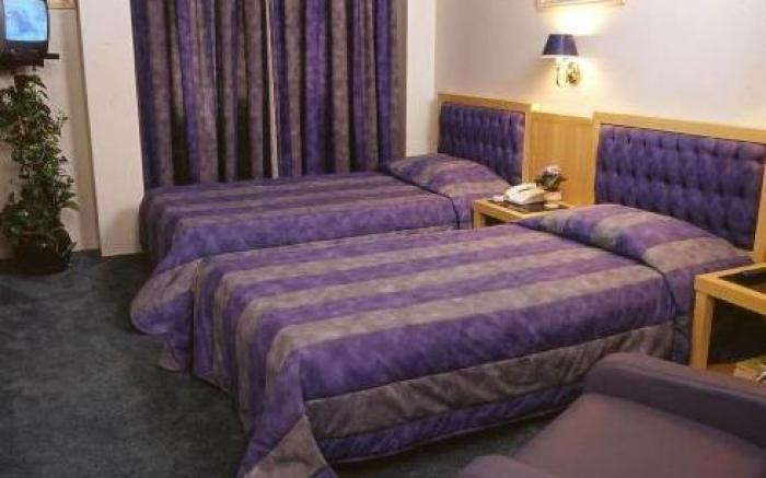 Hotel Columbia